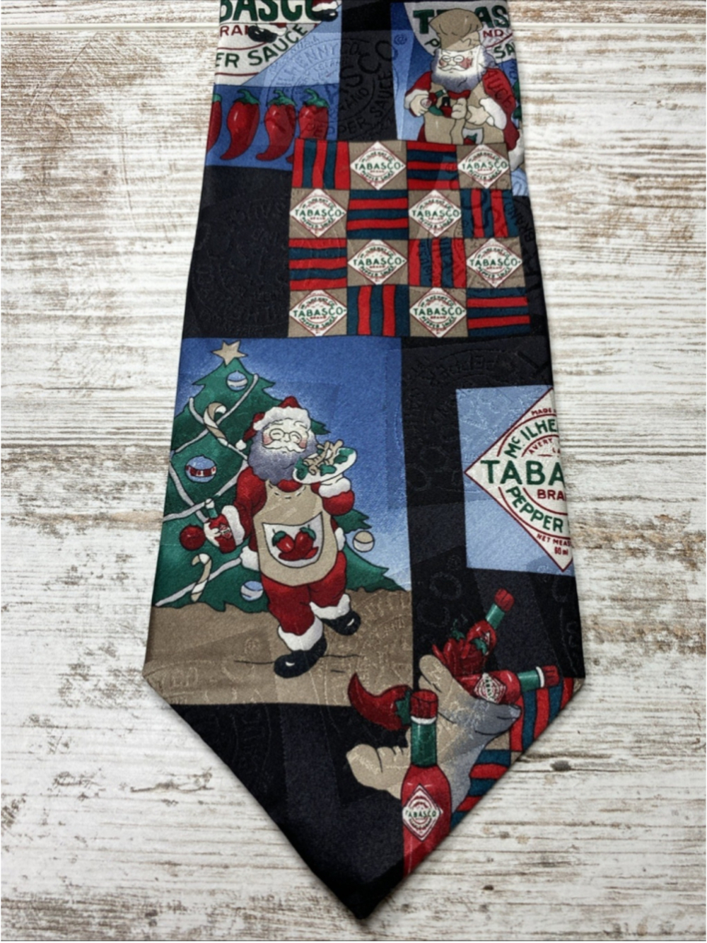 Tabasco Christmas Tie 100% Silk USA Santa Holiday Novelty Necktie 56x4